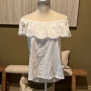 🔴SOLD🔴A New Day White Off the Shoulder Top